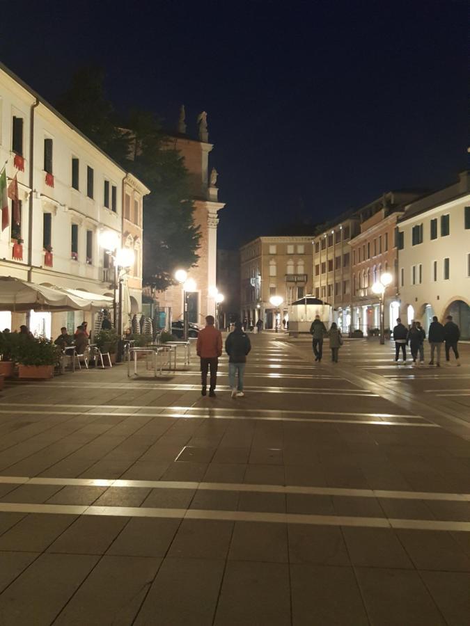 Couette-café 3b Locazione Turistica Mestre
